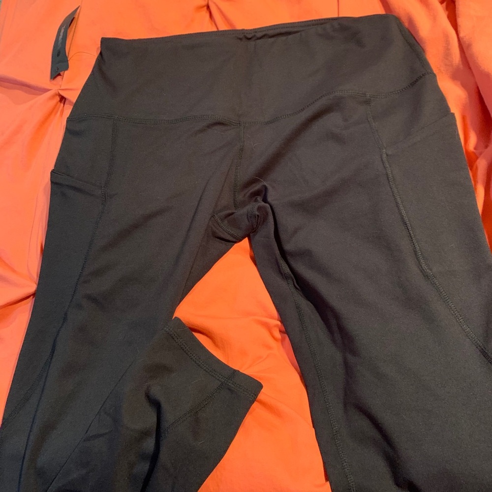 NWT Black Leggings with pockets